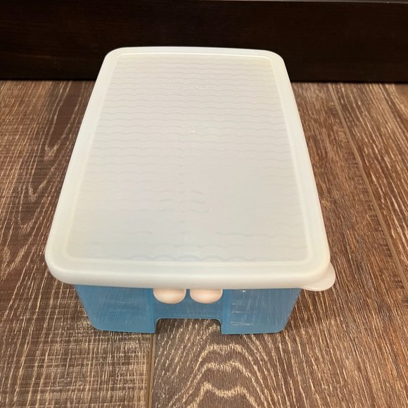 Tupperware Fridgesmart Medium Blue Vented Container - Picture 4 of 12